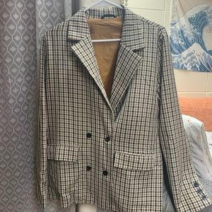 Plaid Blazer!